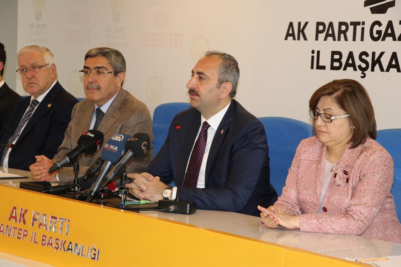 Adalet Bakanı Gül: Türkiye tökezlerse dünya mazlumlarının umudu tökezler Adalet Bakanı Gül: Türkiye tökezlerse dünya mazlumlarının umudu tökezler